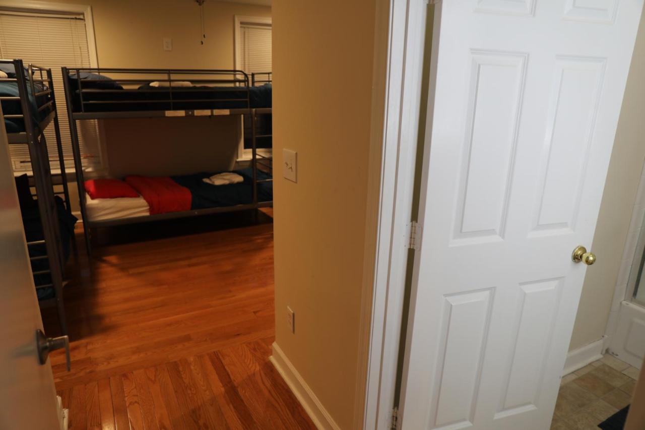 Duo Housing (Adults Only) Hostel Washington Exterior photo