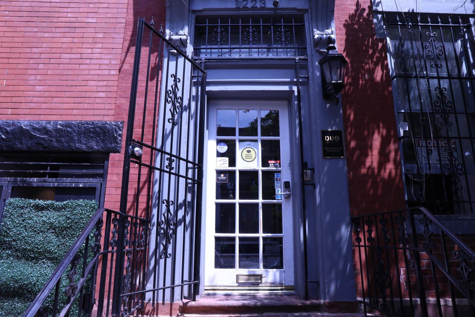 Duo Housing (Adults Only) Hostel Washington Exterior photo
