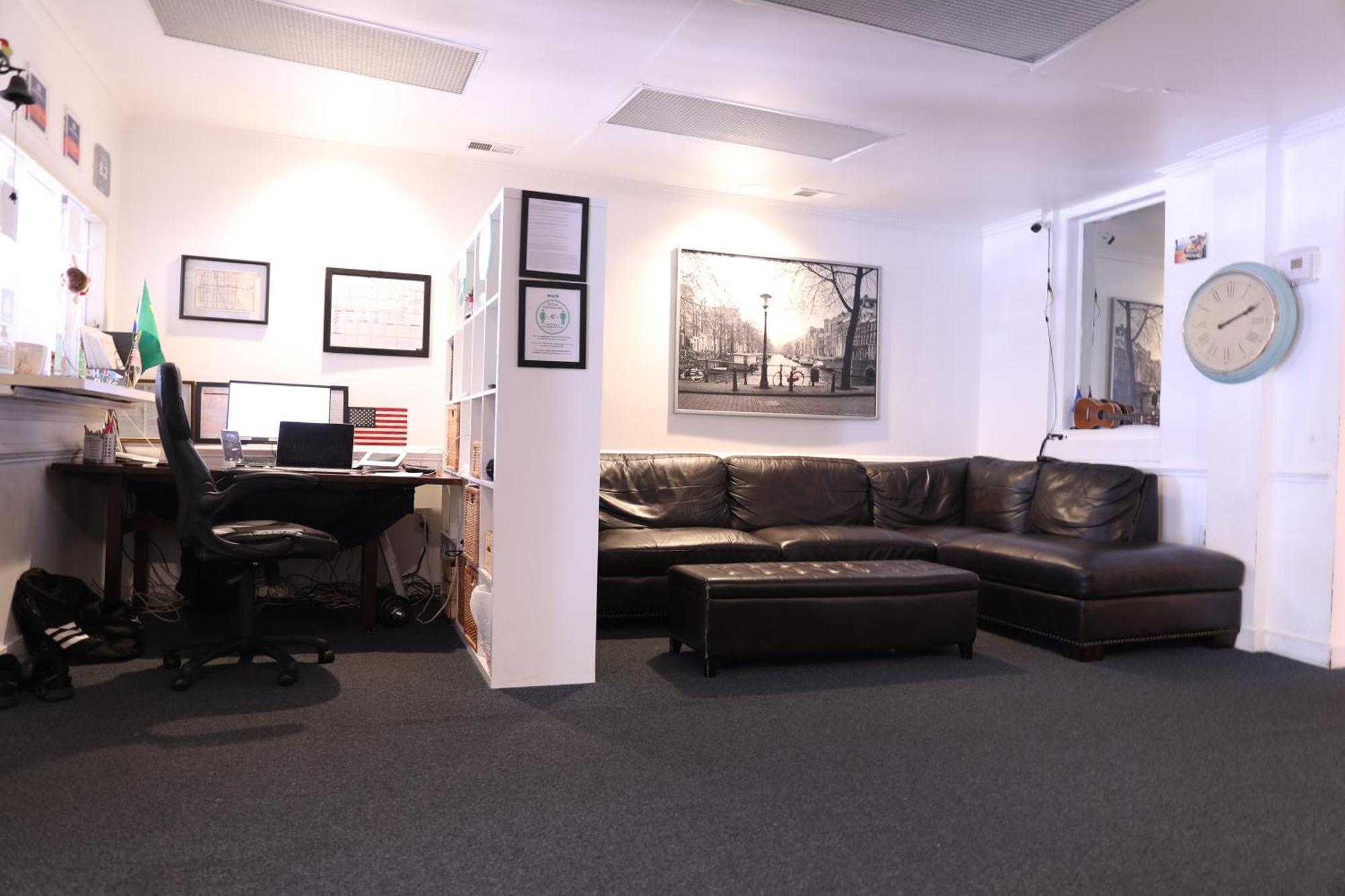 Duo Housing (Adults Only) Hostel Washington Exterior photo