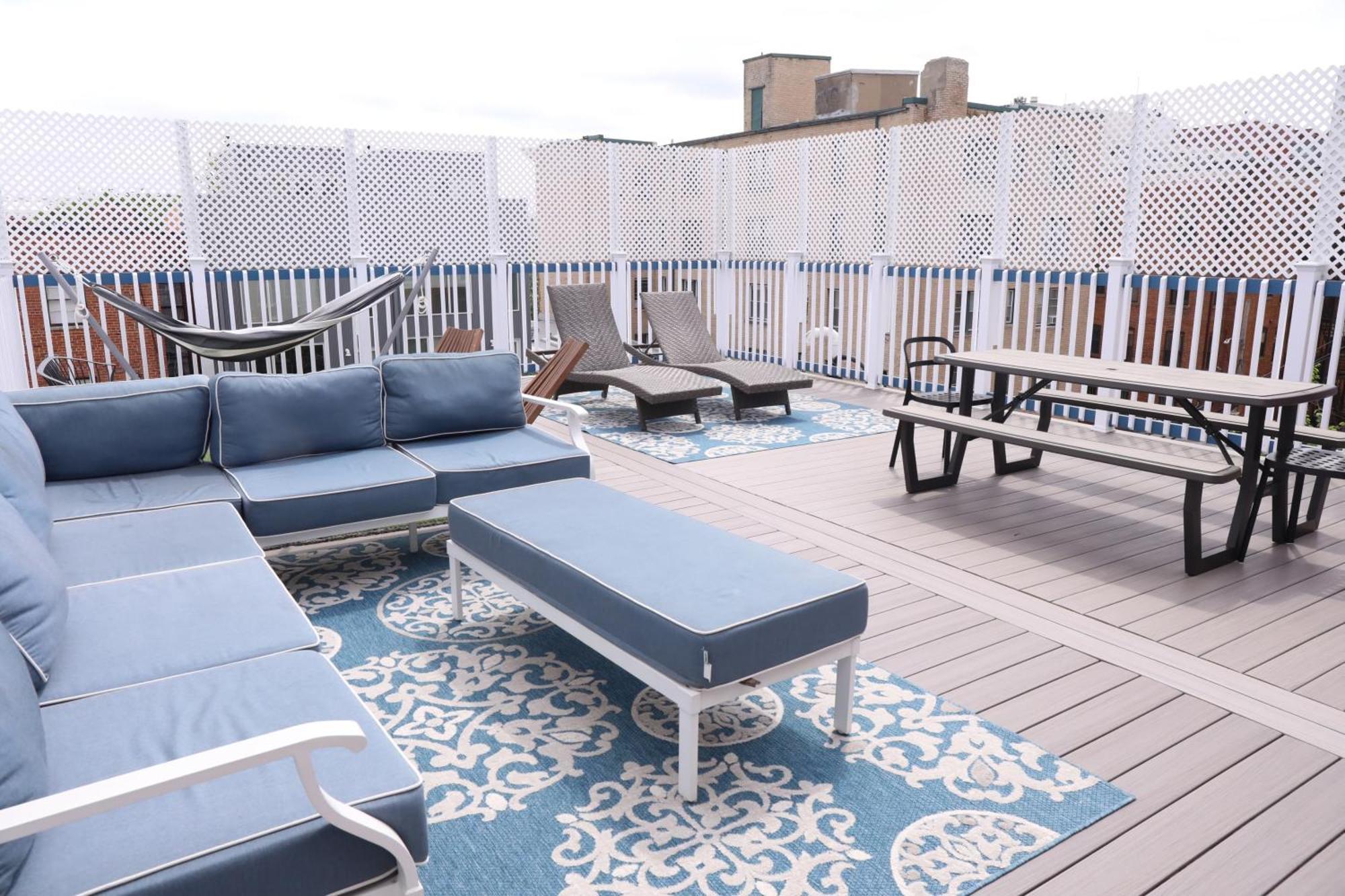 Duo Housing (Adults Only) Hostel Washington Exterior photo